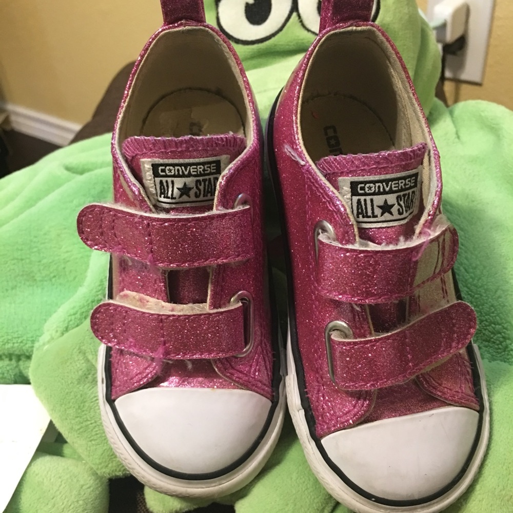Toddler Pink Sparkly Converse Chucks